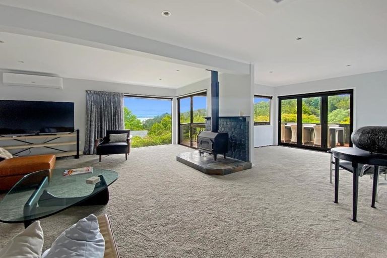 Photo of property in 29 Hebe Place, Birkenhead, Auckland, 0626