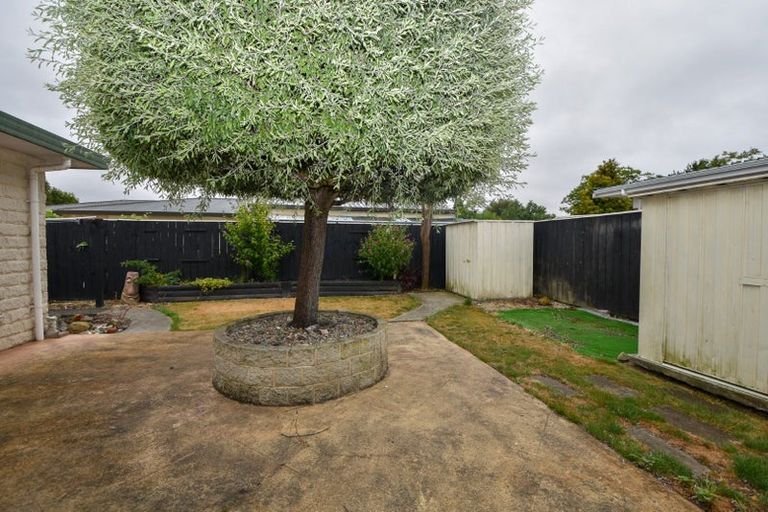 Photo of property in 6 Hogg Crescent, Masterton, 5810