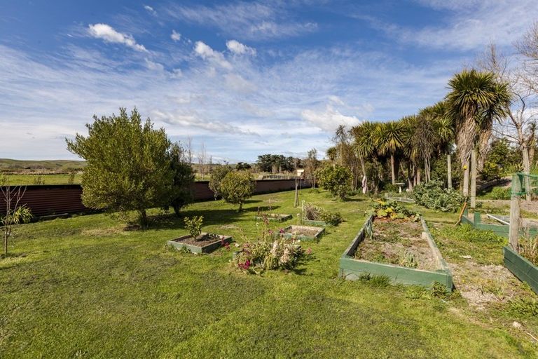 Photo of property in 20 Franklin Street, Porangahau, 4291