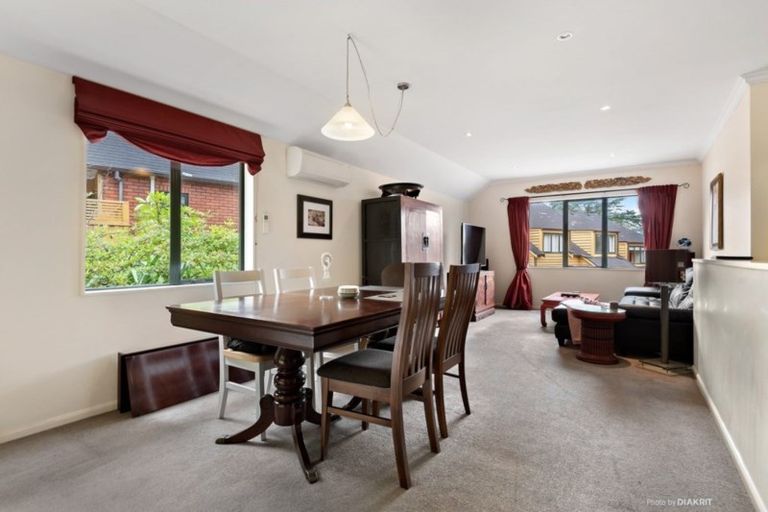 Photo of property in 30 Futuna Close, Karori, Wellington, 6012