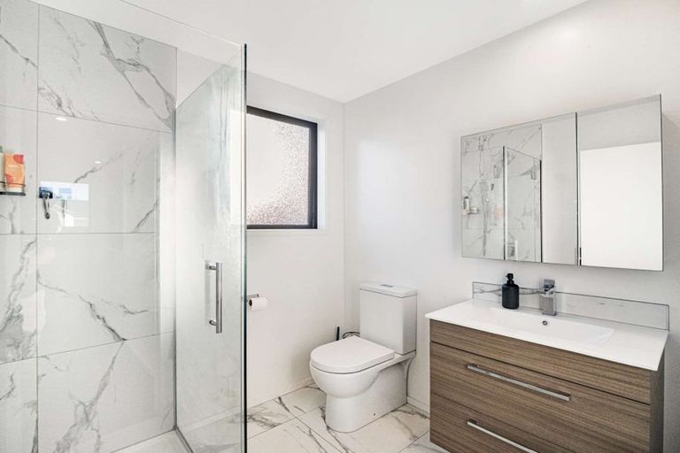 Photo of property in 3/25 Hargest Crescent, Sydenham, Christchurch, 8023