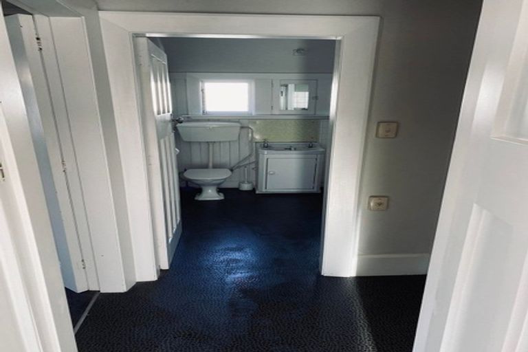 Photo of property in 5 Kauri Street, Riccarton, Christchurch, 8041