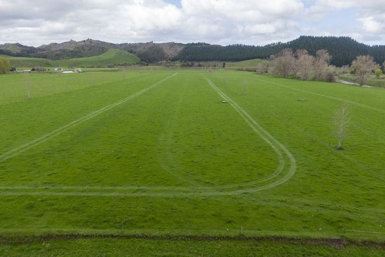Photo of property in 354 Kumuiti Road, Fordell, Whanganui, 4577