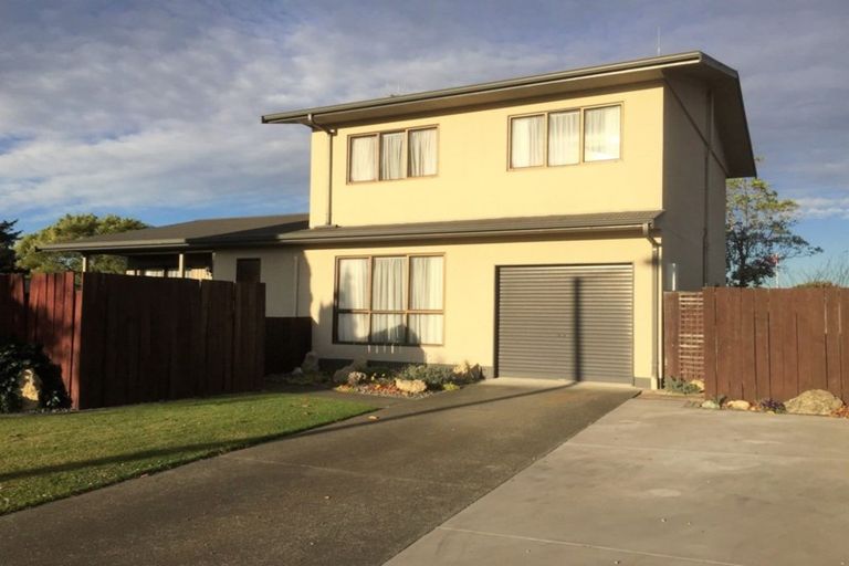 Photo of property in 5 Donegal Crescent, Tamatea, Napier, 4112