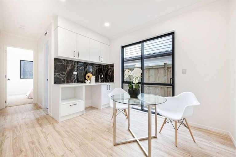 Photo of property in 24 Matahae Drive, Flat Bush, Auckland, 2019