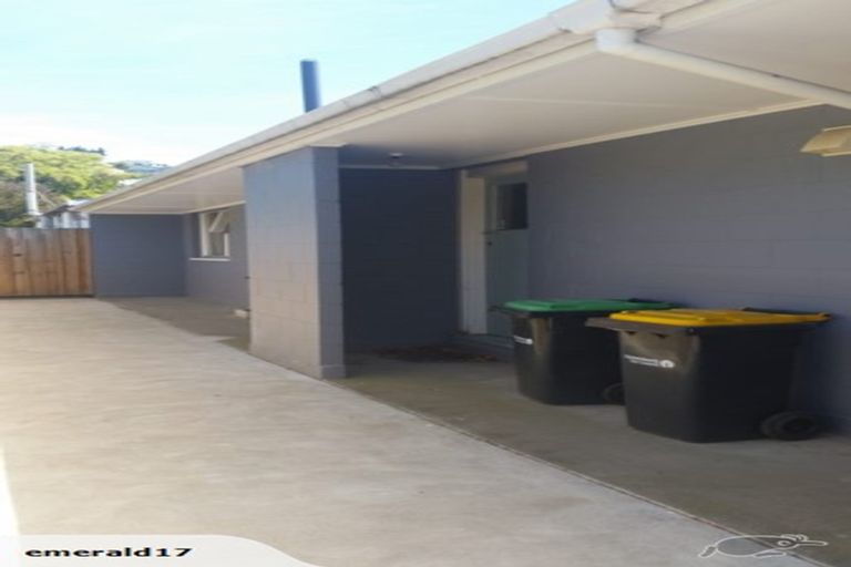 Photo of property in 32 Landsdowne Terrace, Cashmere, Christchurch, 8022