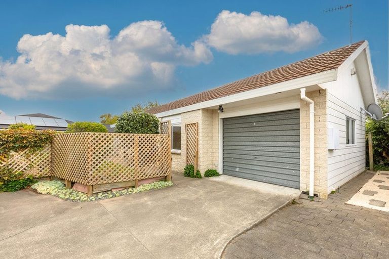 Photo of property in 6/55 Meeanee Road, Taradale, Napier, 4112