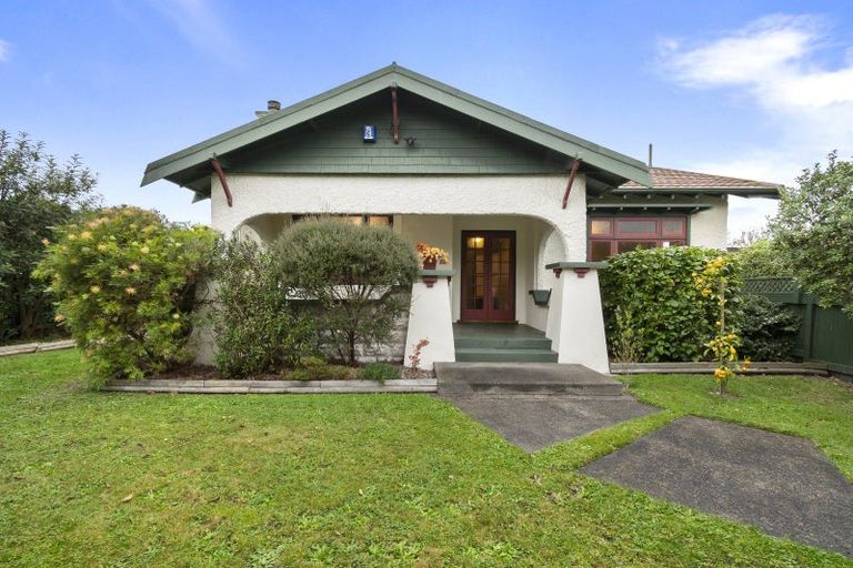 Photo of property in 60 Stanley Avenue, Palmerston North, 4414