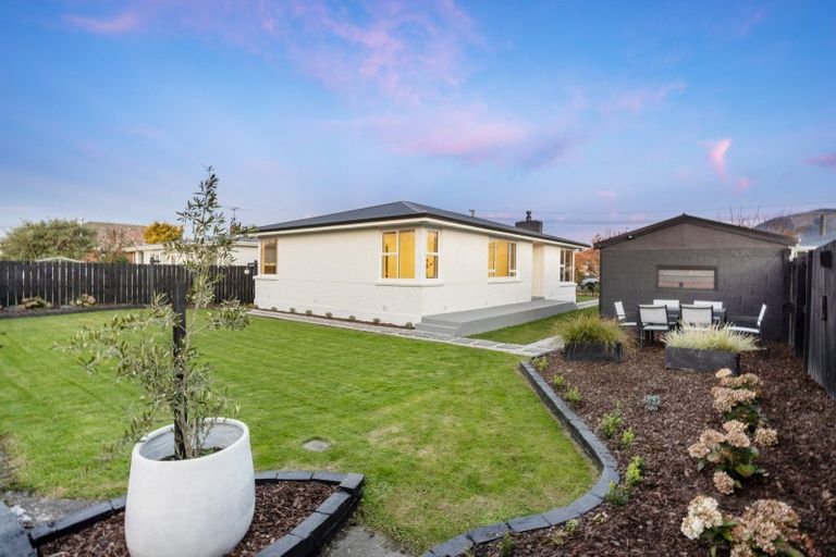 Photo of property in 28 Lanark Street, Mosgiel, 9024