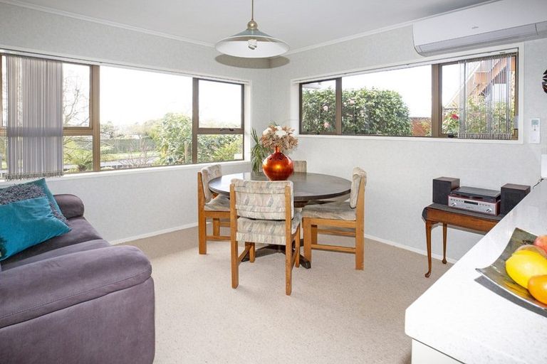 Photo of property in 54 Paterson Avenue West, Pukekohe, 2120