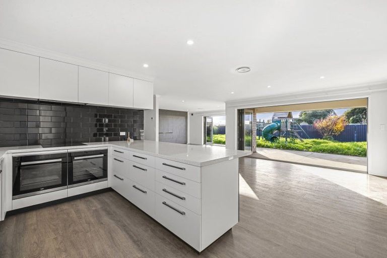 Photo of property in 45 Karioitahi Road, Waiuku, 2683