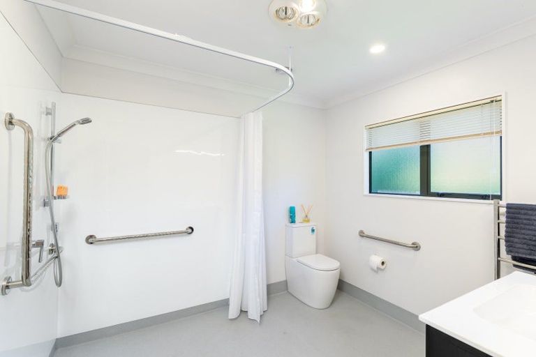 Photo of property in 17 Mary Huse Grove, Manor Park, Lower Hutt, 5019