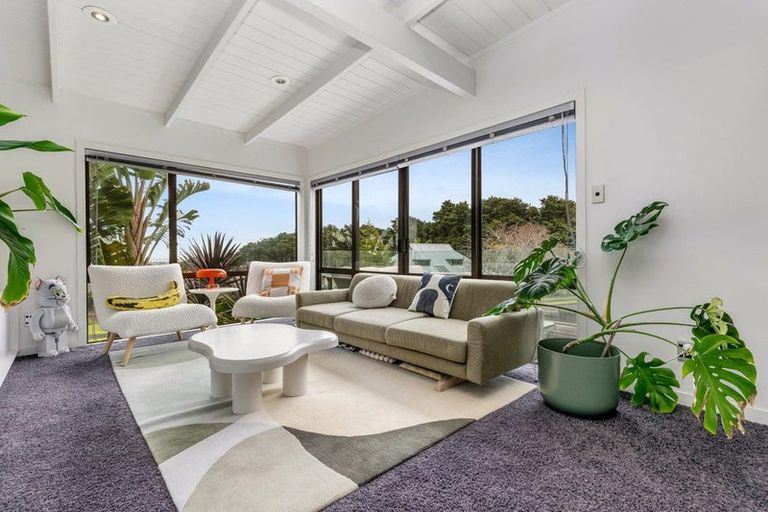 Photo of property in 59 Calluna Crescent, Totara Heights, Auckland, 2105