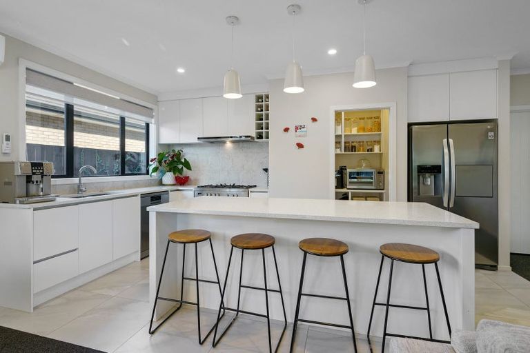 Photo of property in 26 Rose Leigh Drive, Cambridge, 3434