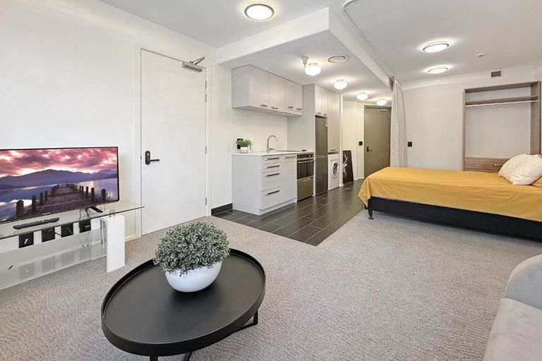 Photo of property in 208/3u Roxburgh Street, Mount Victoria, Wellington, 6011