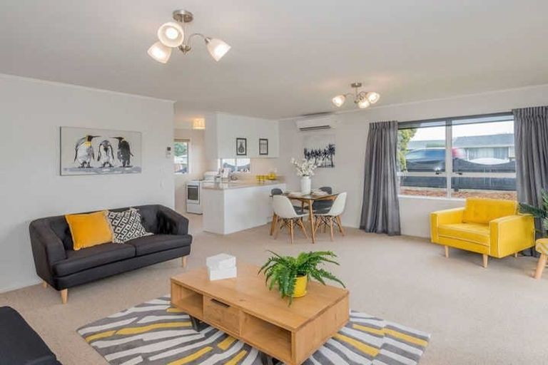 Photo of property in 50a Kapiti Road, Paraparaumu, 5032