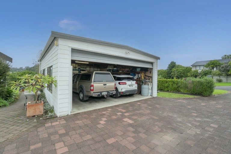 Photo of property in 22 Emmerdale Drive, Hahei, Whitianga, 3591