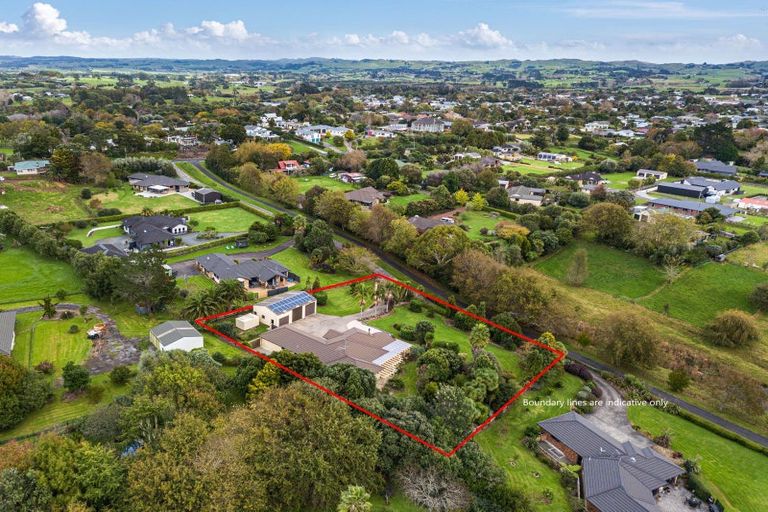 Photo of property in 112d Victoria Avenue, Waiuku, 2123