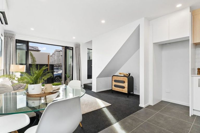 Photo of property in 2/3 Ayr Street, Riccarton, Christchurch, 8011