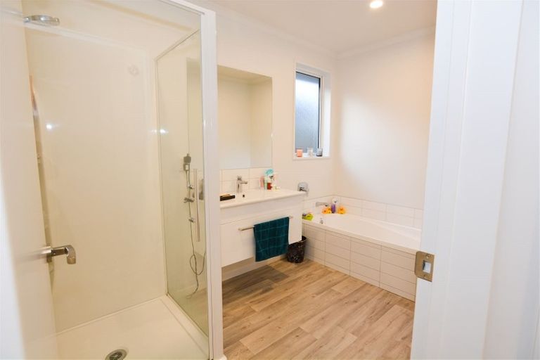 Photo of property in 18 George Square West, Wigram, Christchurch, 8025