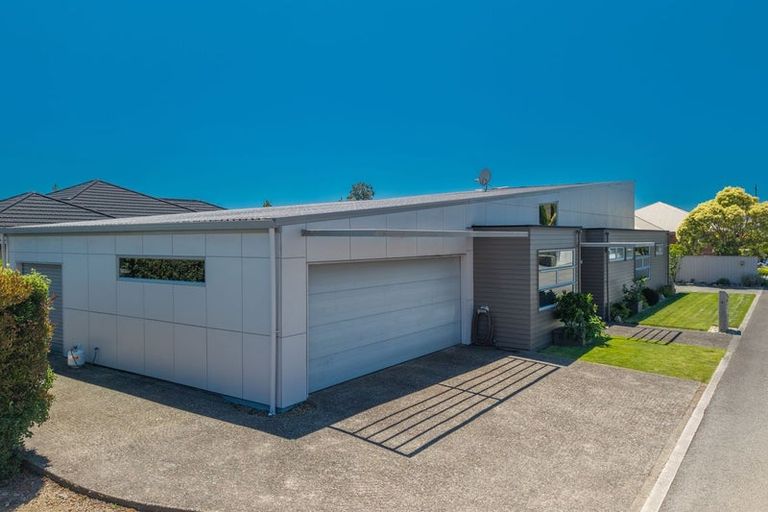 Photo of property in 4 Kebal Place, Stoke, Nelson, 7011