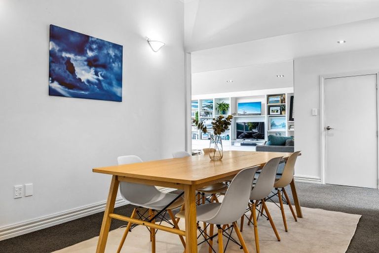 Photo of property in 5 Wiggins Street, Sumner, Christchurch, 8081