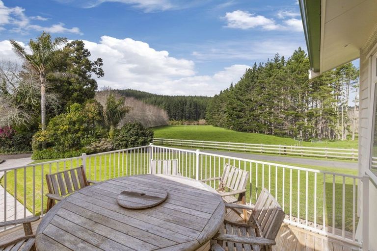 Photo of property in 683 Ararimu Valley Road, Helensville, Waimauku, 0882