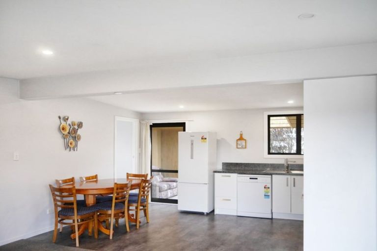 Photo of property in 18 Simons Street, Twizel, 7901