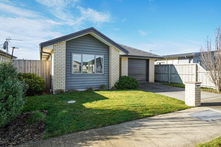 Photo of property in 34 Hodgkinson Road, Pegasus, 7612