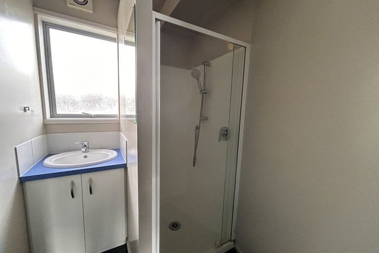 Photo of property in 6/7 Newnham Terrace, Upper Riccarton, Christchurch, 8041