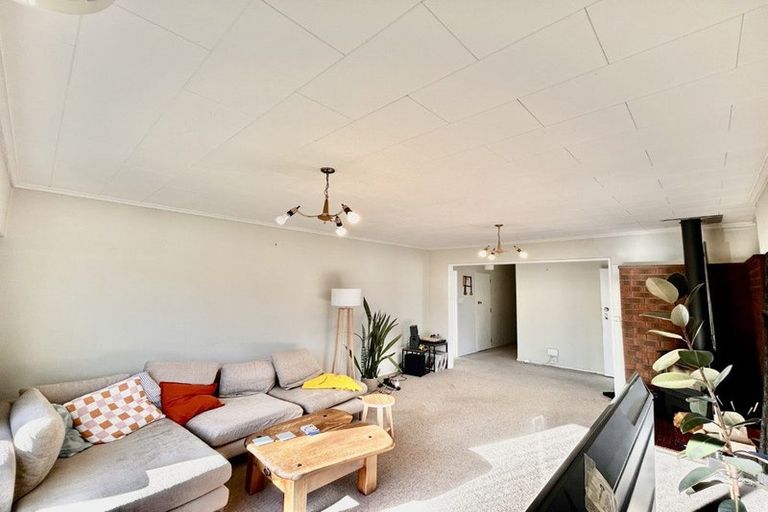Photo of property in 24 Kent Terrace, Taradale, Napier, 4112