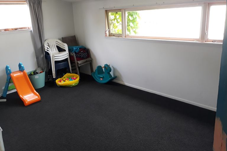 Photo of property in 135 High Street, Bulls, 4818