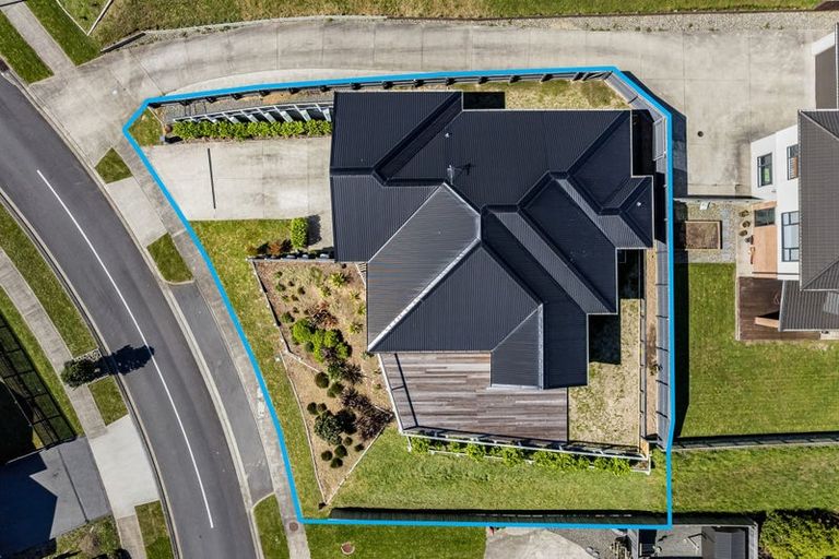 Photo of property in 117 John Burke Drive, Aotea, Porirua, 5024