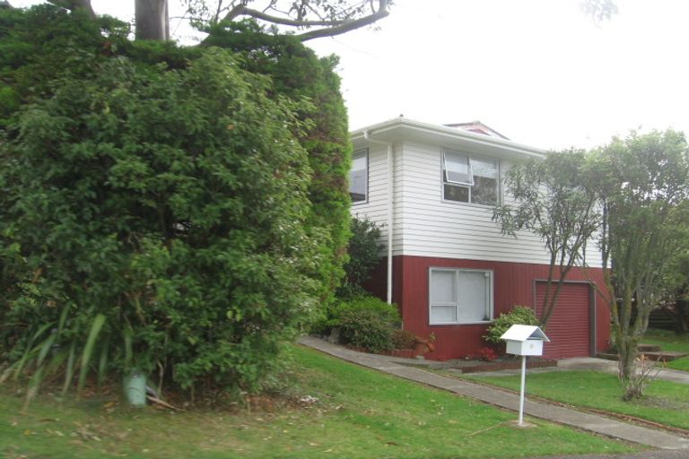 Photo of property in 6 Staithes Drive North, Whitby, Porirua, 5024