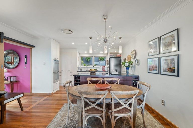 Photo of property in 1/15 Karitane Drive, Cashmere, Christchurch, 8022