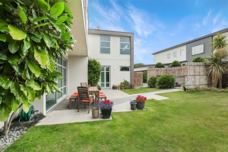 Photo of property in 81 Aston Drive, Waimairi Beach, Christchurch, 8083
