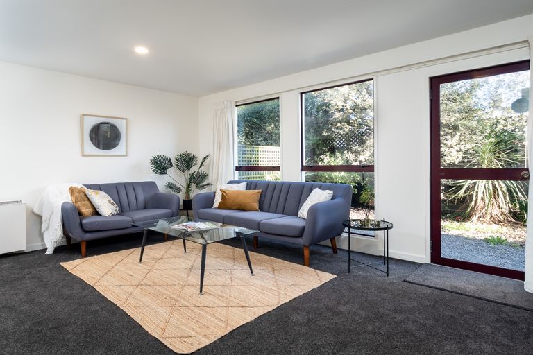 Photo of property in 8/16 Derby Street, St Albans, Christchurch, 8014