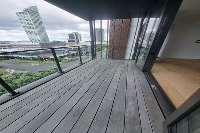 Photo of property in 402/10 Auburn Street, Takapuna, Auckland, 0622