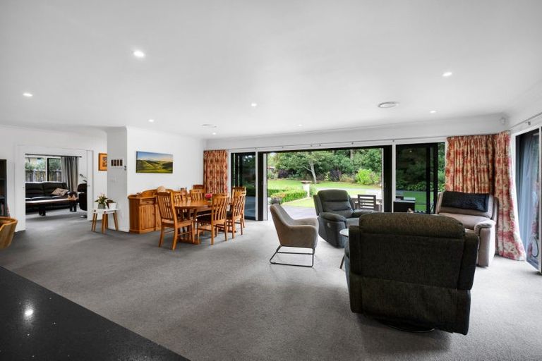Photo of property in 17a Kauri Street, Inglewood, 4330
