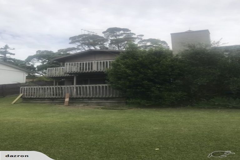 Photo of property in 19 Holt Avenue, Torbay, Auckland, 0630