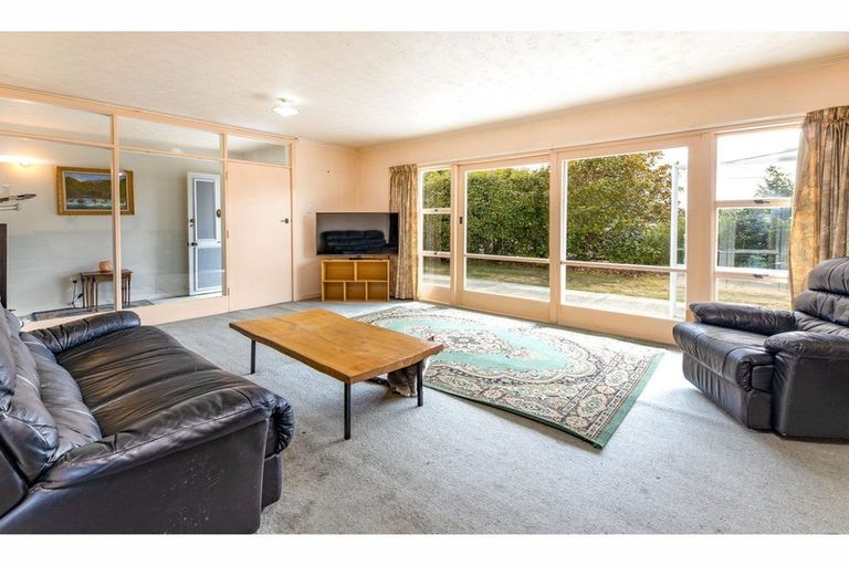 Photo of property in 3 Price Place, Linwood, Christchurch, 8062