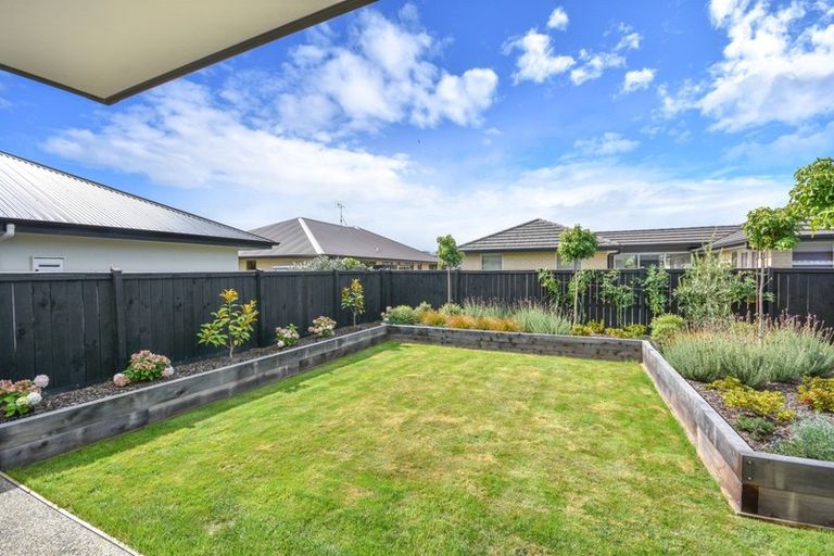 Photo of property in 42 Hagart-alexander Drive, Mosgiel, 9024