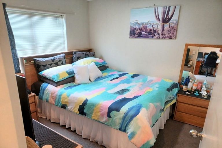 Photo of property in 22 Lee Street, Te Puke, 3119