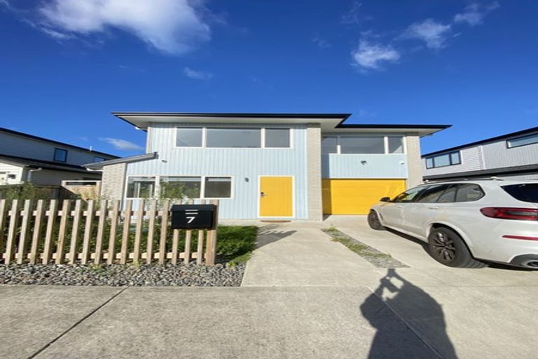 Photo of property in 7 Myland Drive, Hobsonville, Auckland, 0616