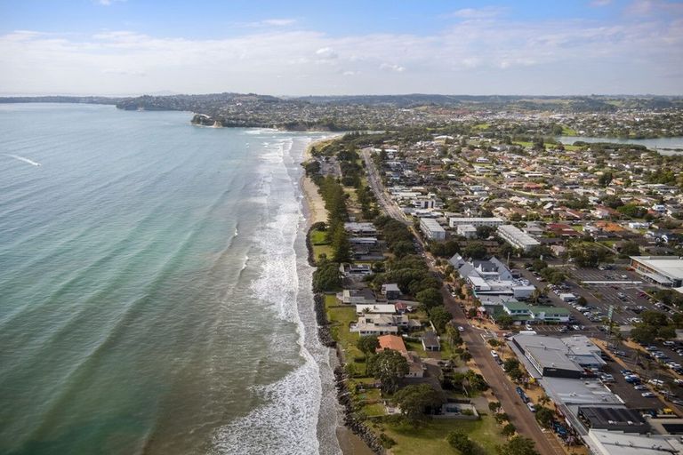 Photo of property in 305 Hibiscus Coast Highway, Orewa, 0931