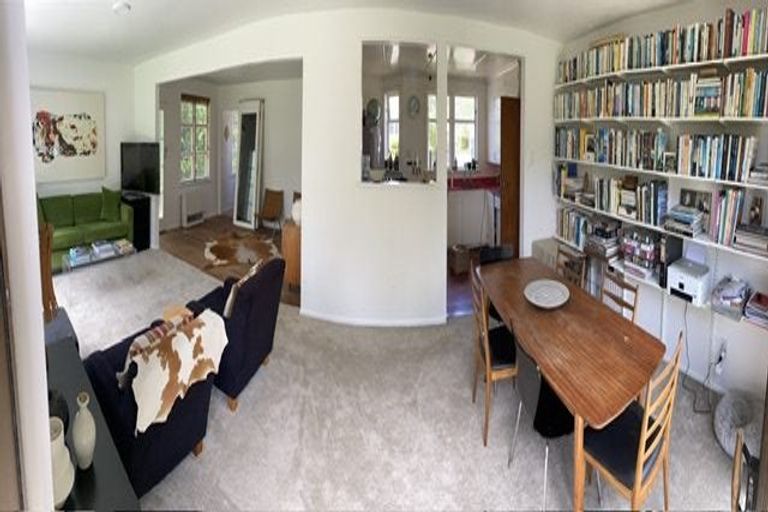 Photo of property in 47a Parkvale Road, Karori, Wellington, 6012
