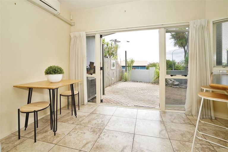 Photo of property in 112u4 Clarence Street, Hamilton Lake, Hamilton, 3204
