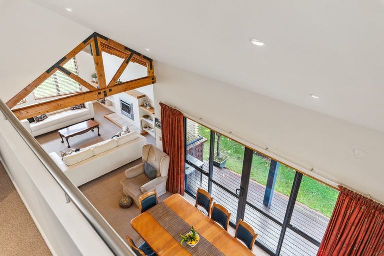 Photo of property in 11 Karu Crescent, Waikanae, 5036