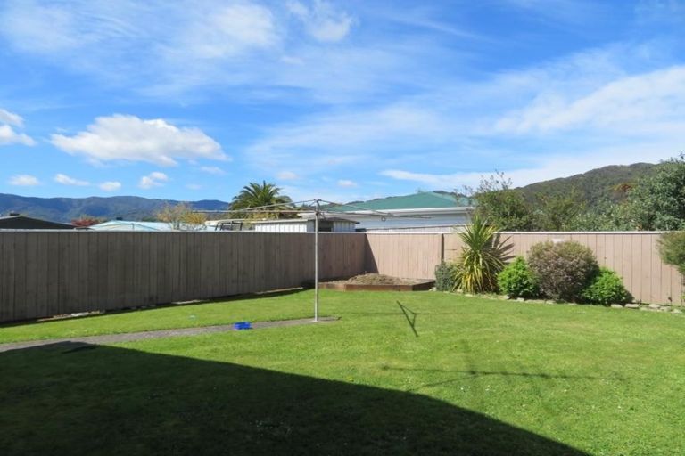 Photo of property in 3 Karamea Grove, Wainuiomata, Lower Hutt, 5014