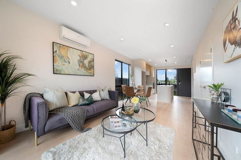 Photo of property in 14 Akehurst Avenue, New Lynn, Auckland, 0600